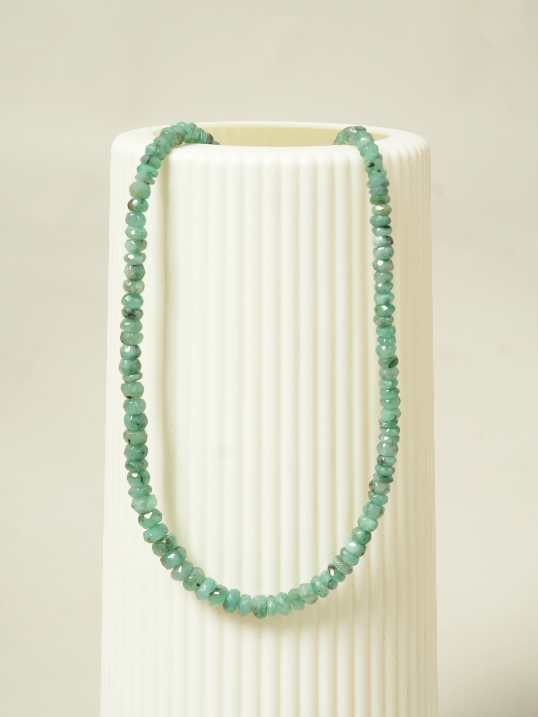 Natural Emerald Rondelle Beads Necklace - Image 2