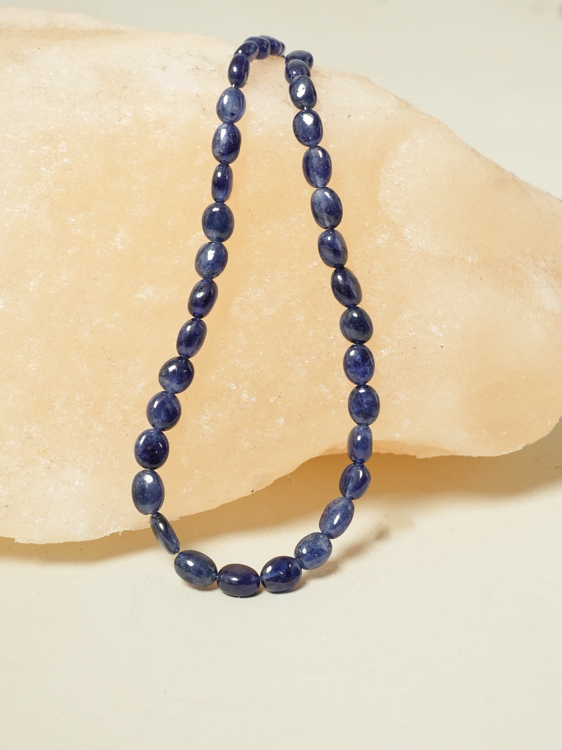 ovel gemstone necklace