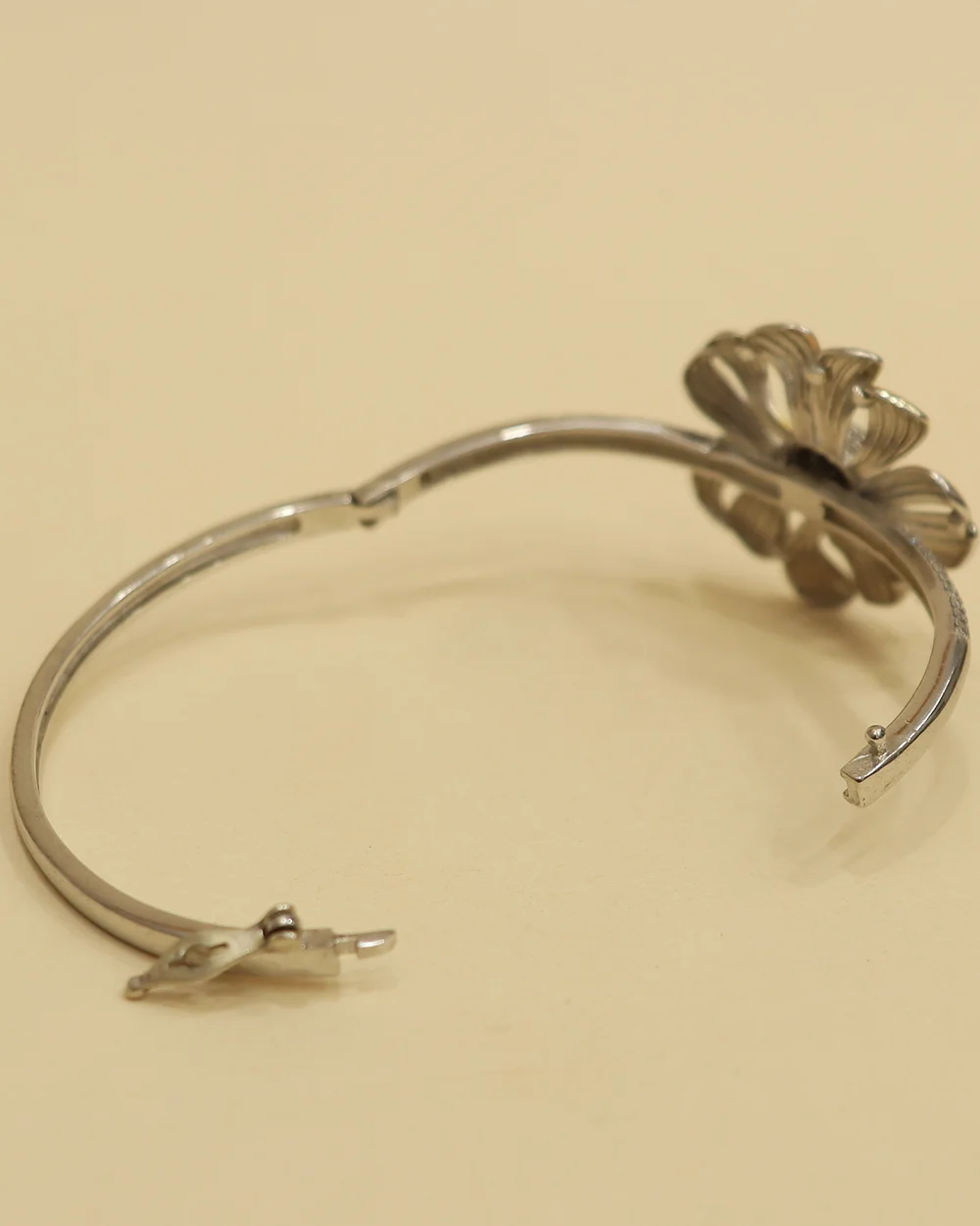 Designer 925 Silver Floral Bracelet
