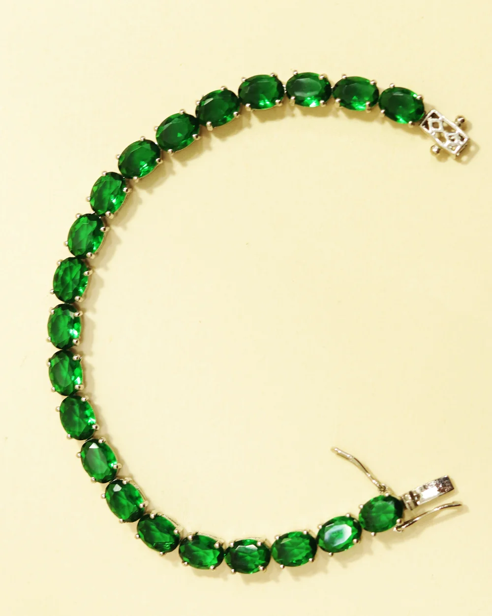 Emerald Silver Bracelet for Wedding Wear