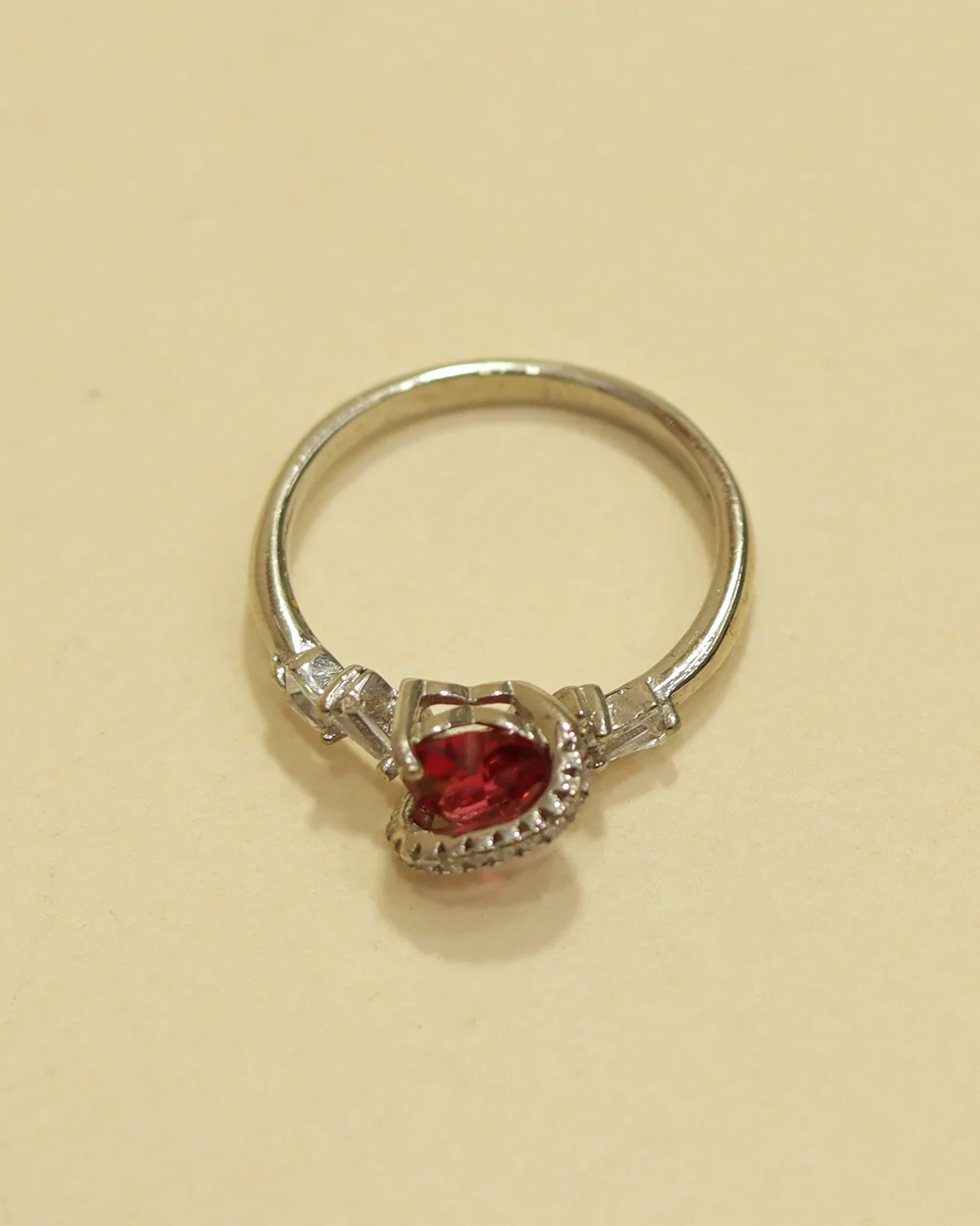 Red Heart Stone Love Ring in 925 Silver